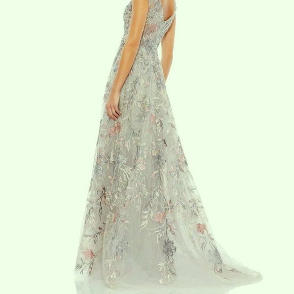 Mac Duggal Platinum Gray Silver Multi Floral Embroidered Tulle Ballgown - Picture 3 of 4